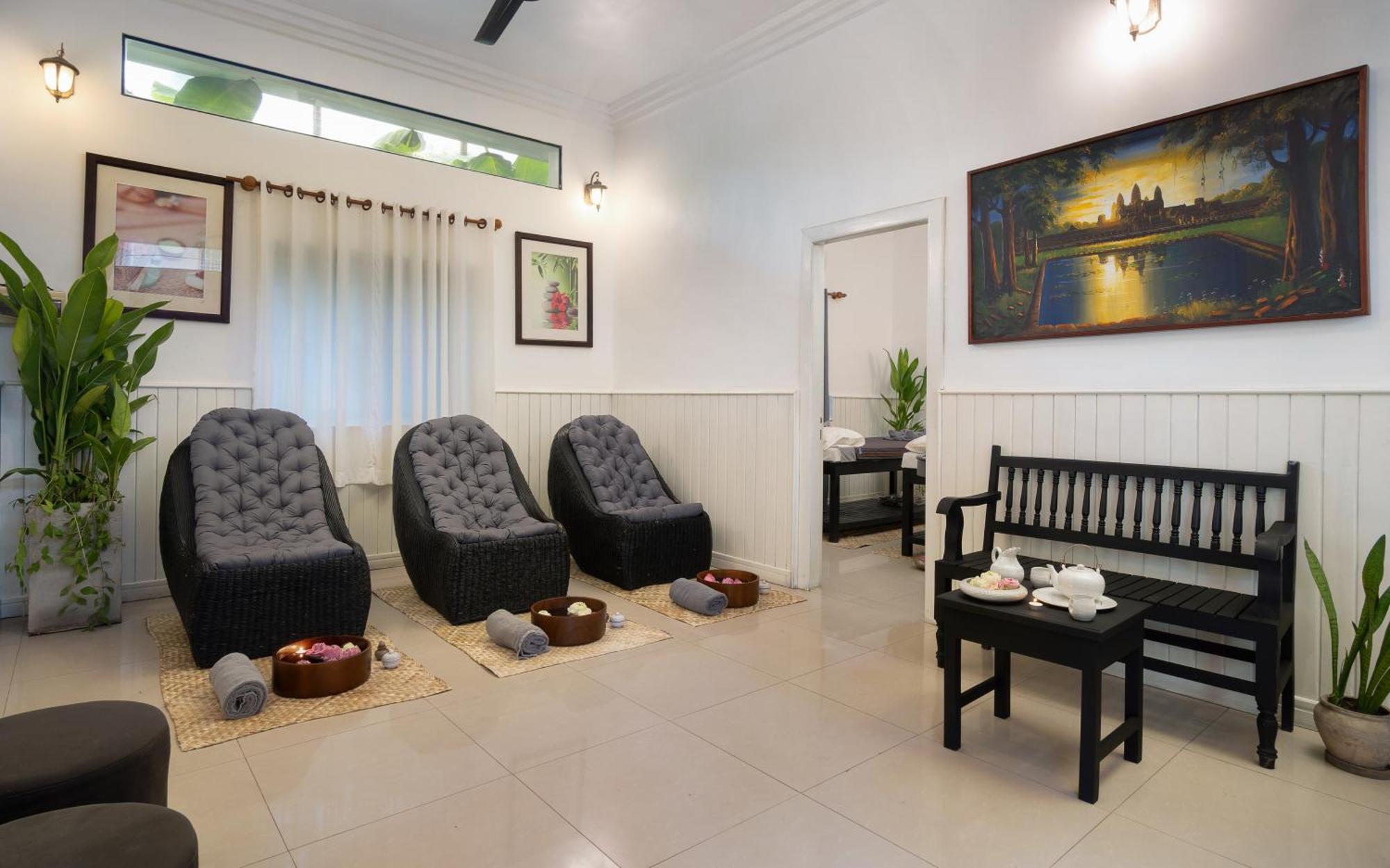 The Urban Hotel Siem Reap Exterior photo