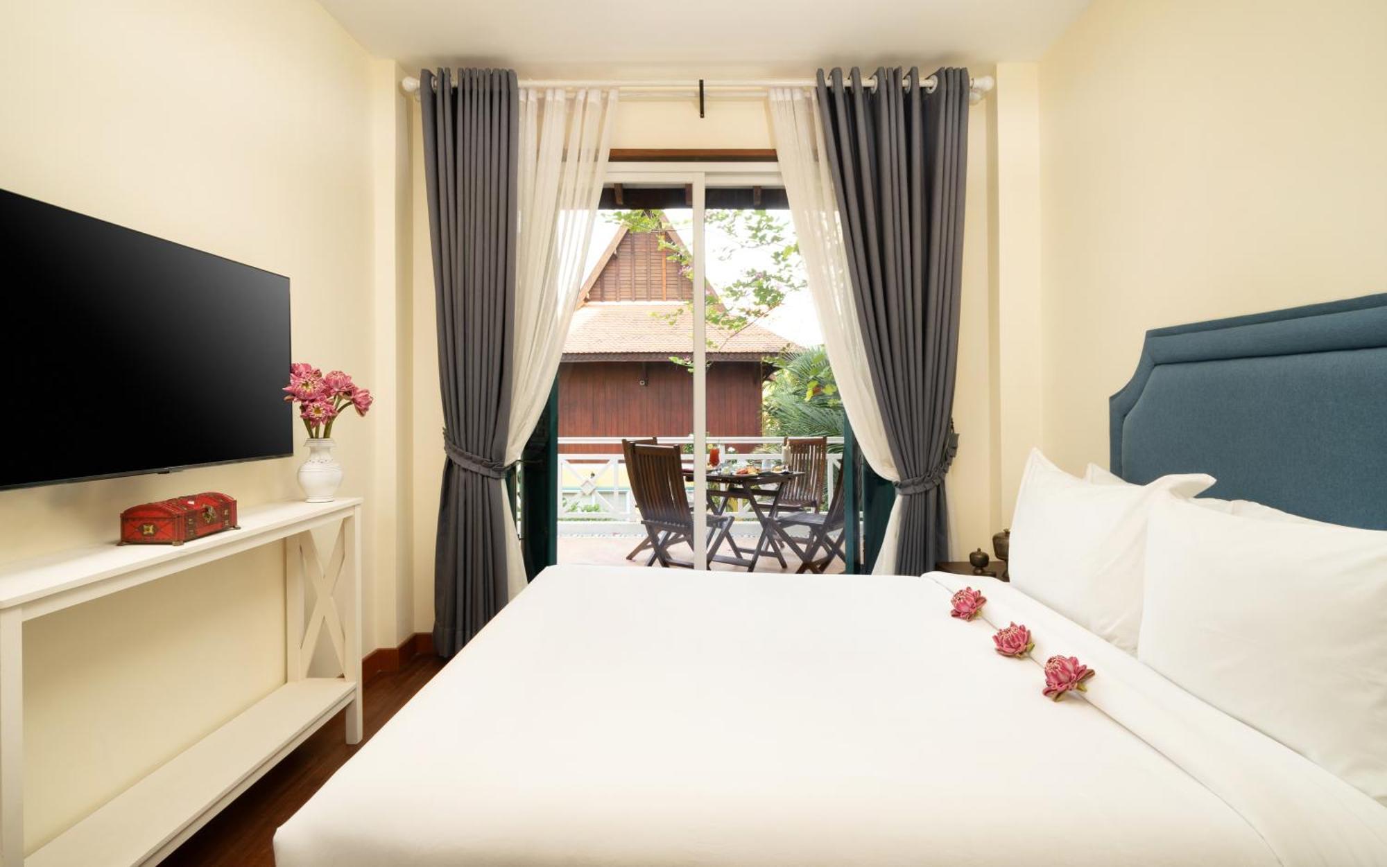 The Urban Hotel Siem Reap Exterior photo