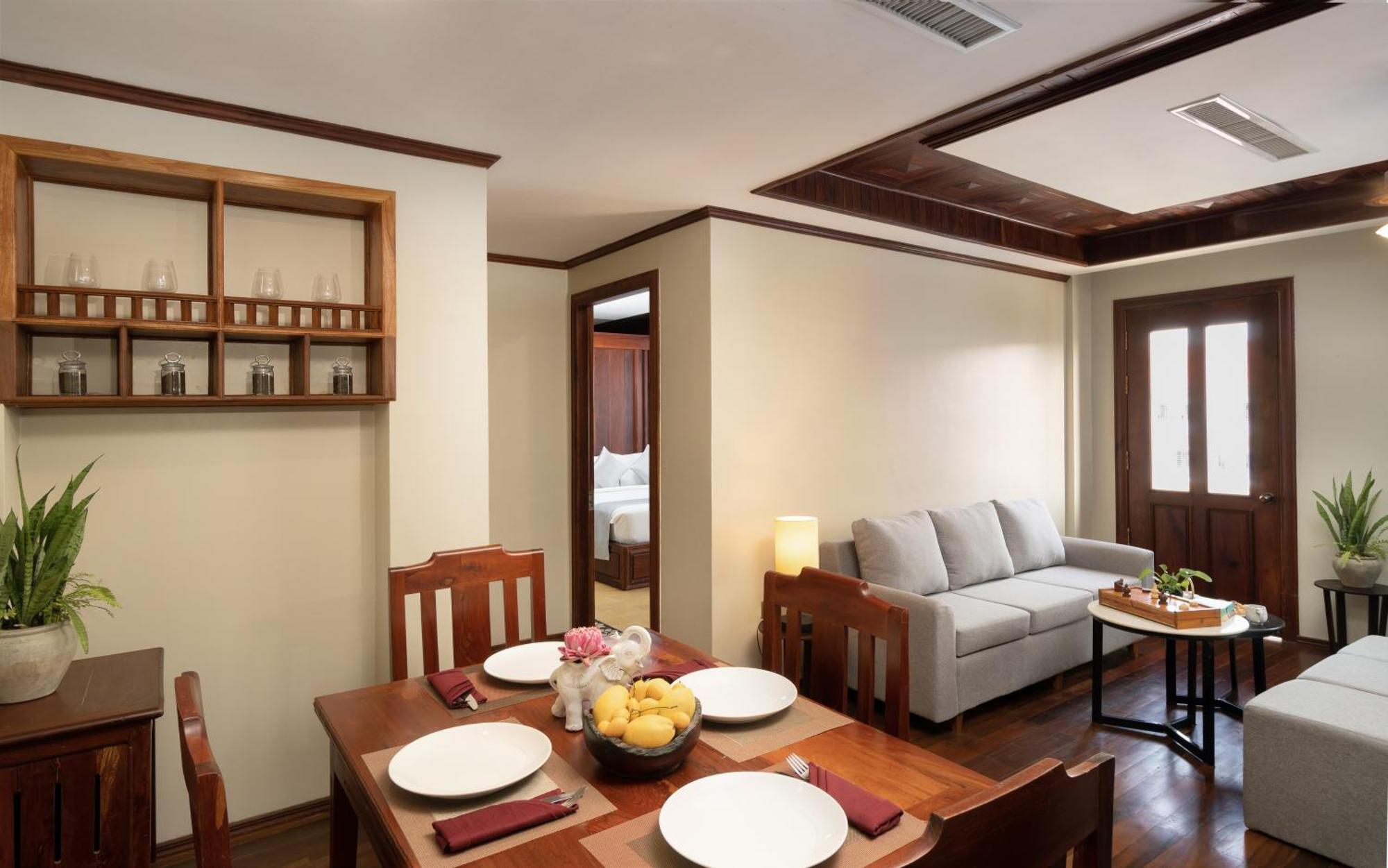 The Urban Hotel Siem Reap Exterior photo