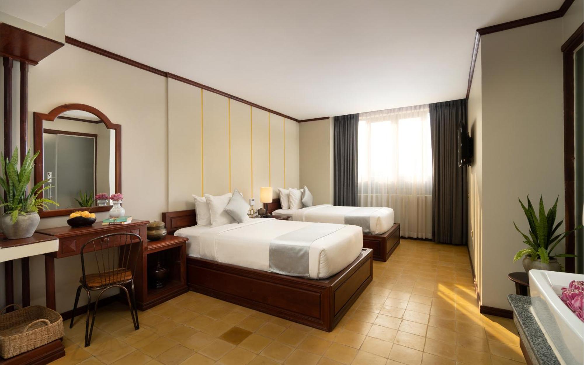 The Urban Hotel Siem Reap Exterior photo